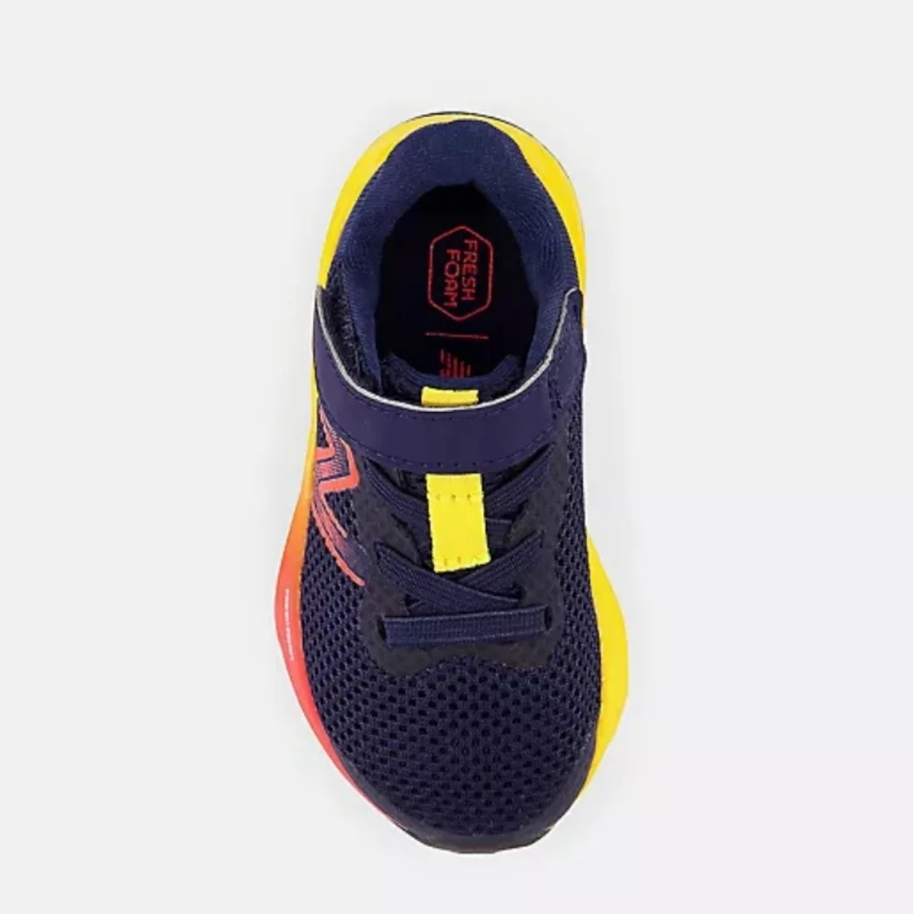 New Balance Fresh Foam Arishi v4 Bungee Lace with Top Strap 6.5